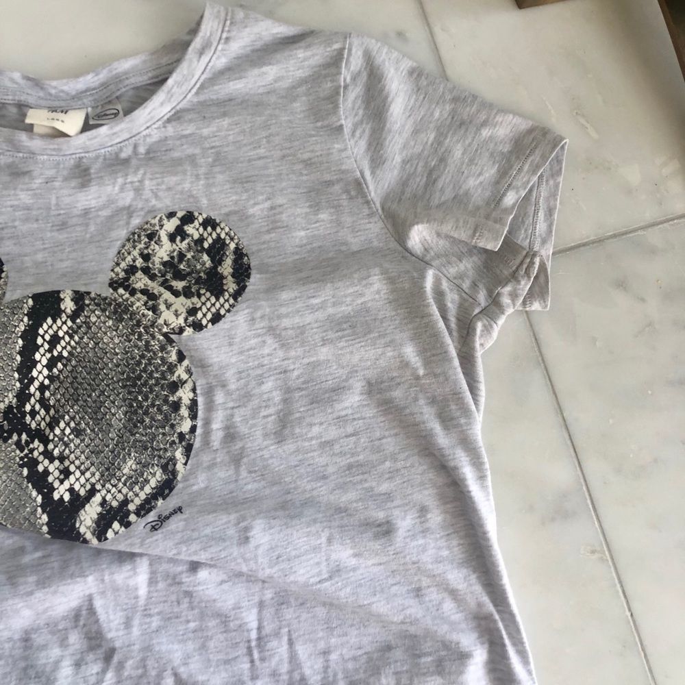 Mickey Mouse snakeskin t shirt - Picture 8 of 9